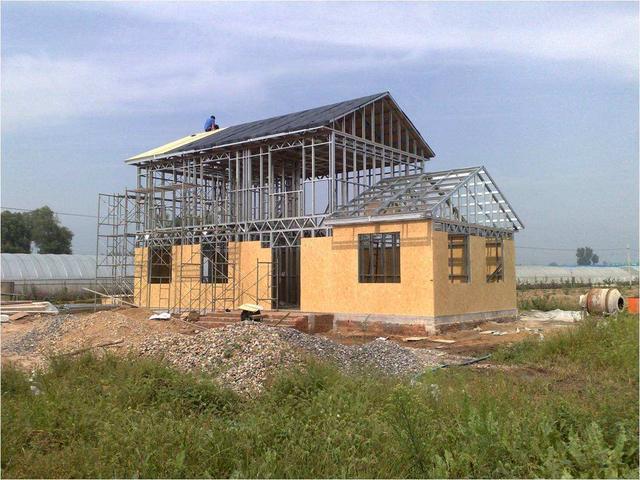 农村盖房新潮流 3天建成别墅，冬暖夏凉不是梦（住宅装饰与装修指南）